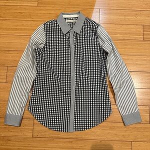 Abercrombie & Fitch Black and White Checkered Shirt Size S